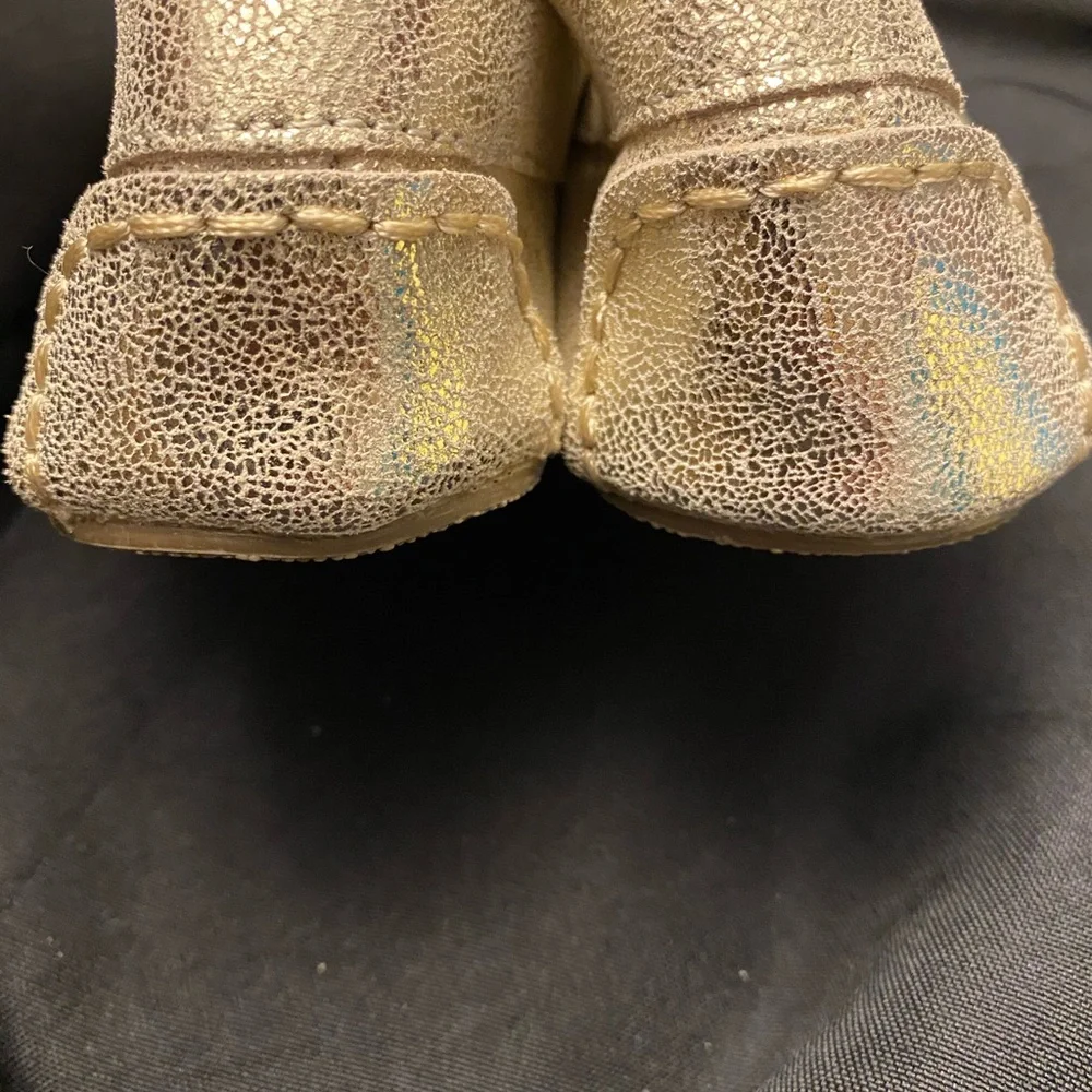 Gap-Girls‎ gold slip ons -Size:5